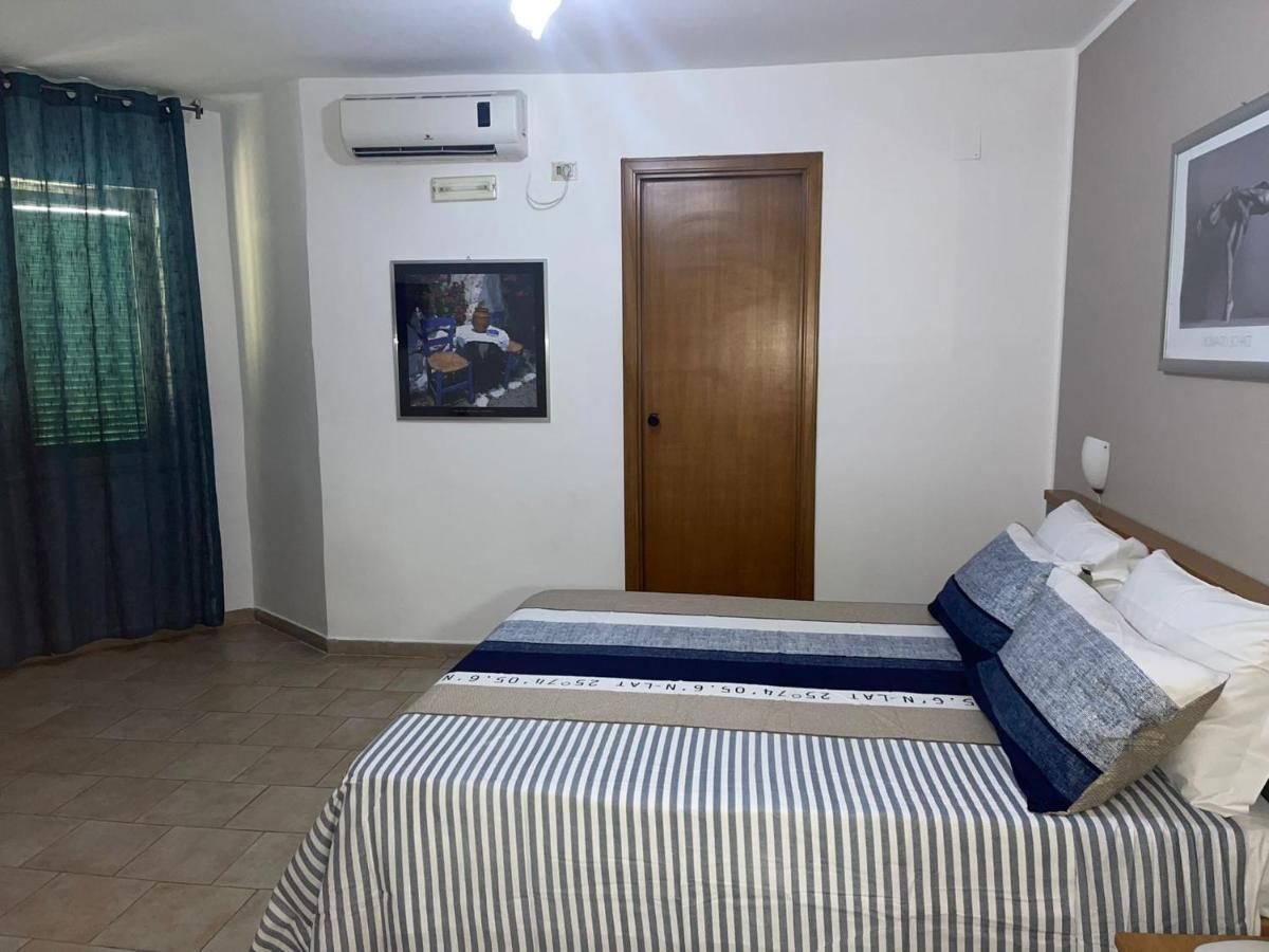 Hotel Martini Casavatore Esterno foto