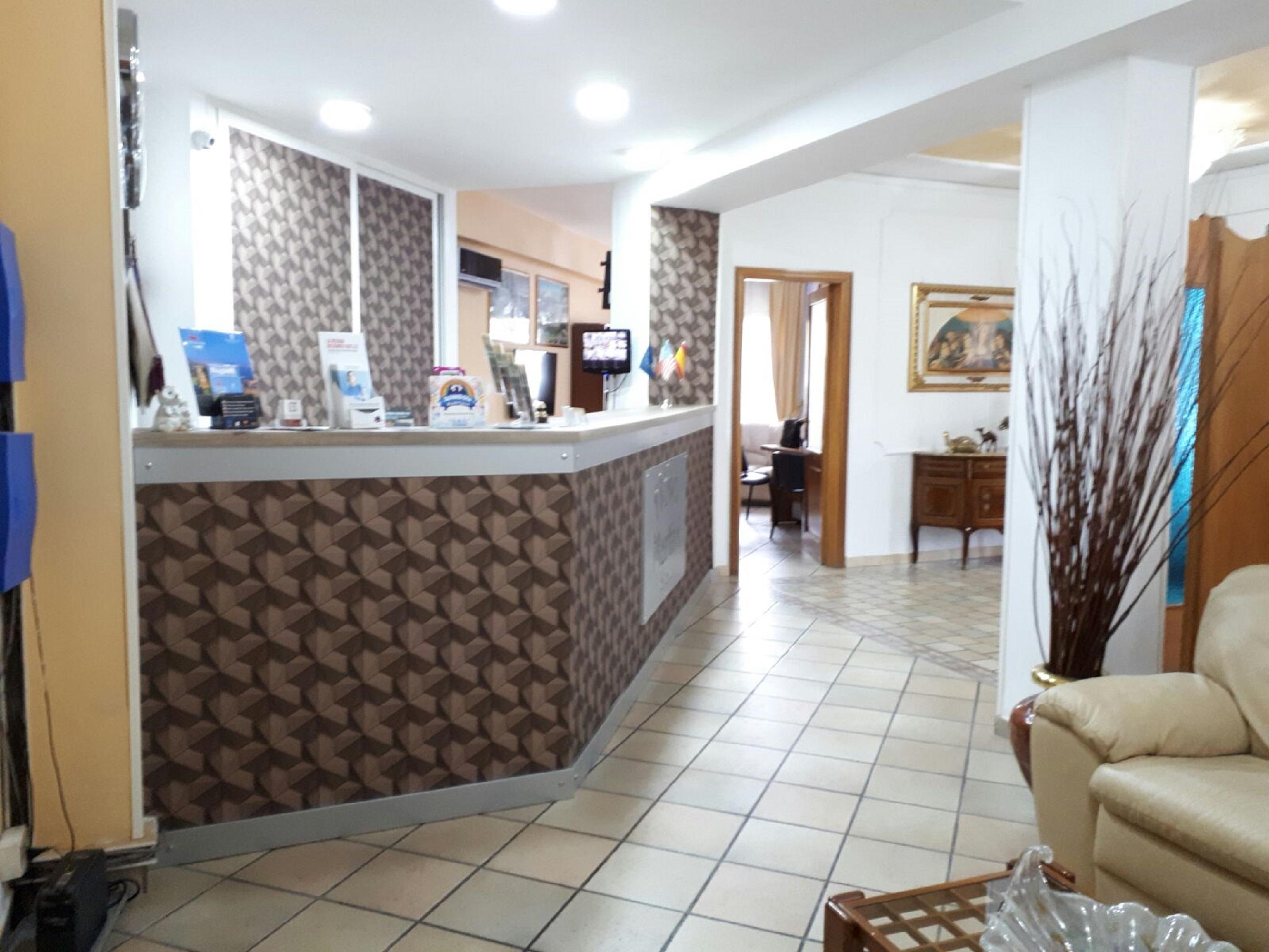 Hotel Martini Casavatore Esterno foto