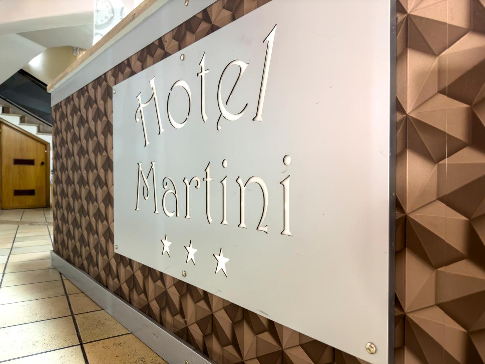 Hotel Martini Casavatore Esterno foto