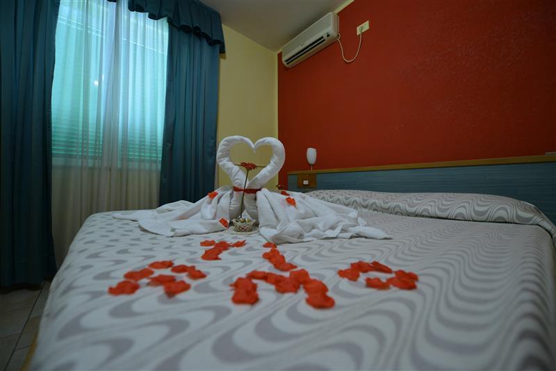 Hotel Martini Casavatore Esterno foto
