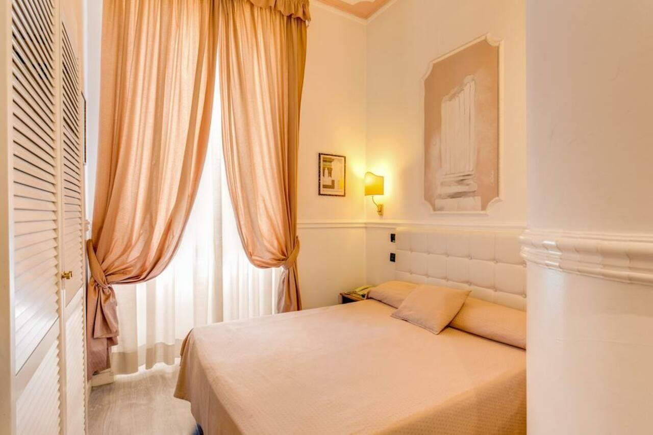 Hotel Martini Casavatore Esterno foto
