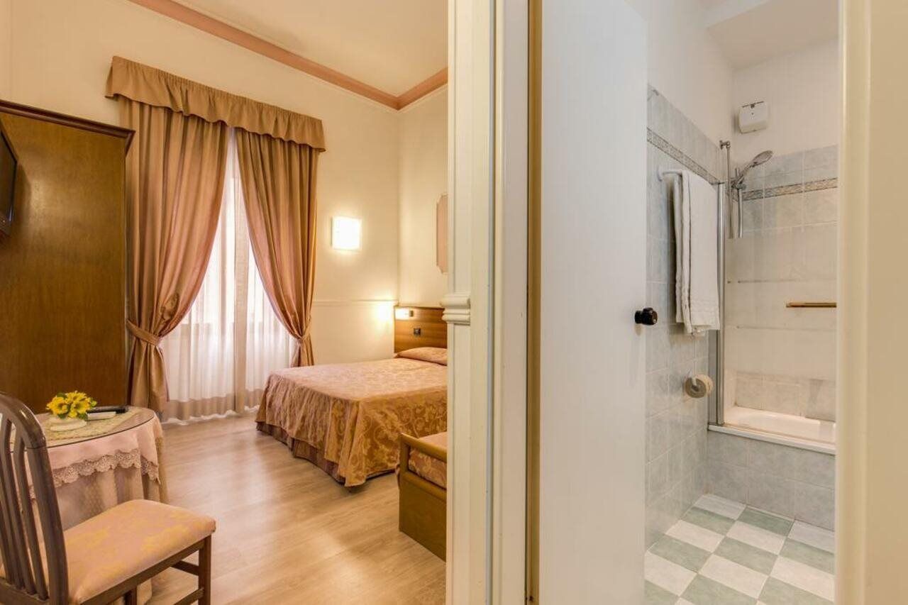 Hotel Martini Casavatore Esterno foto